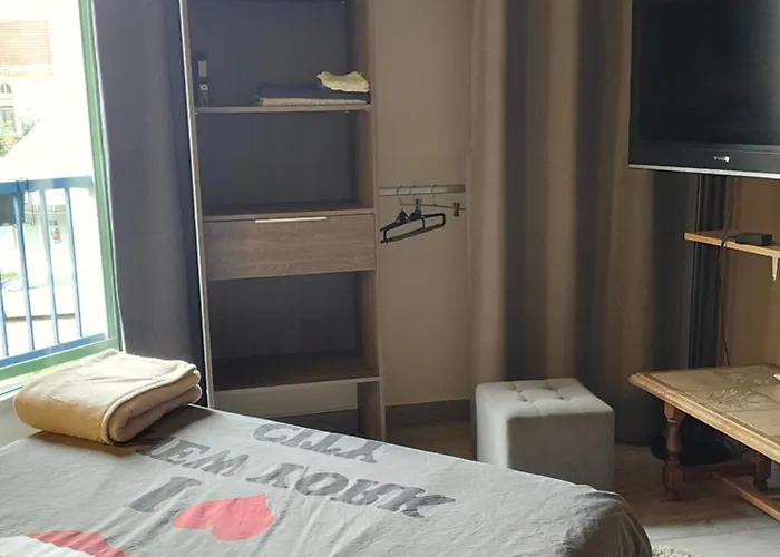 Nuits Dijon Chambre